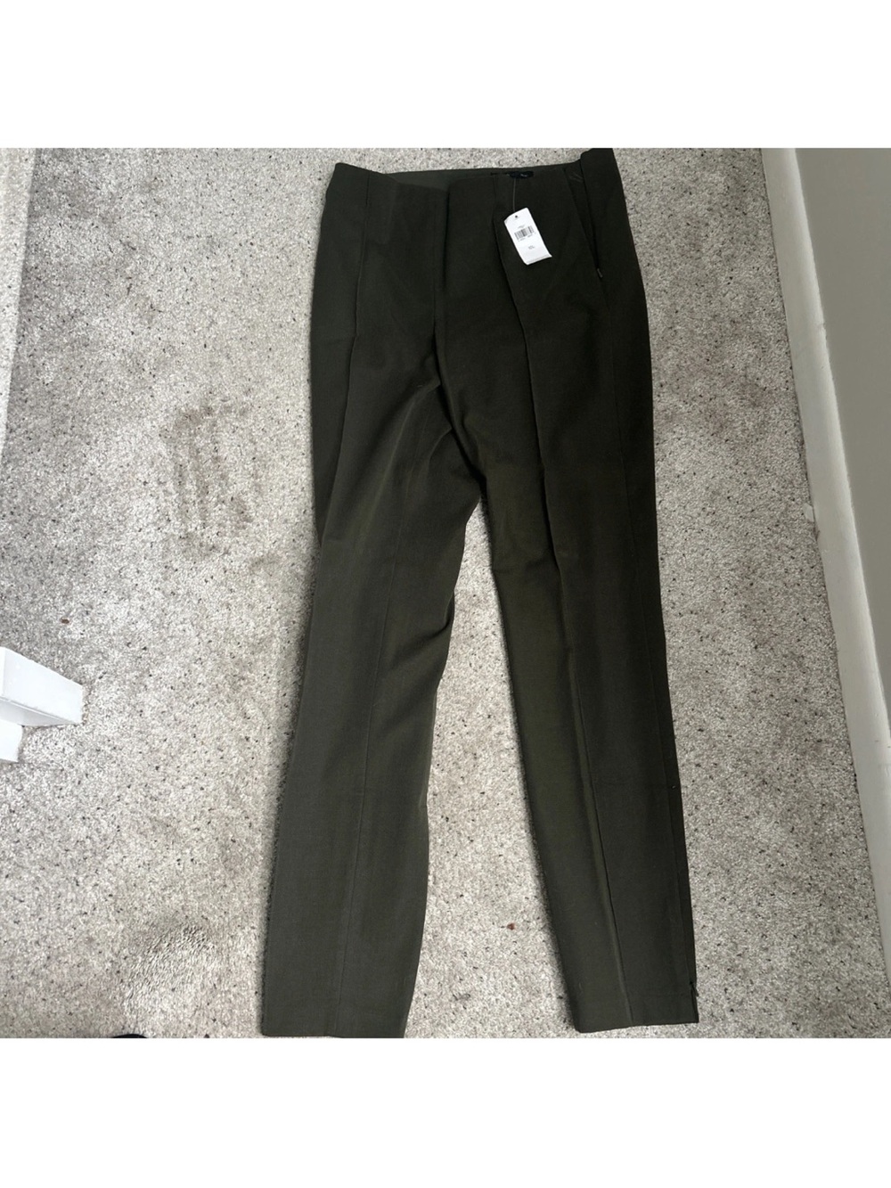 Banana Republic Men's pants size 10L New